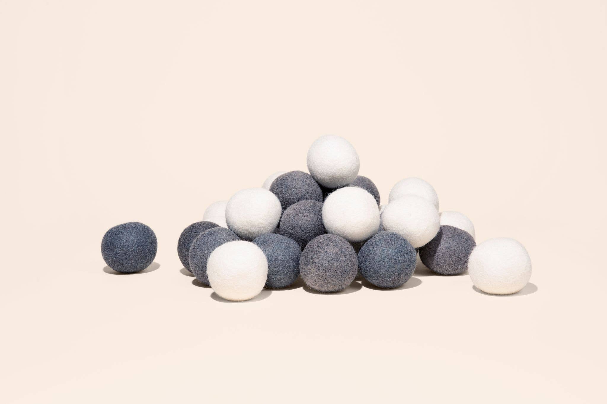 Bulk New Zealand Wool Dryer Balls | Summer Bestseller